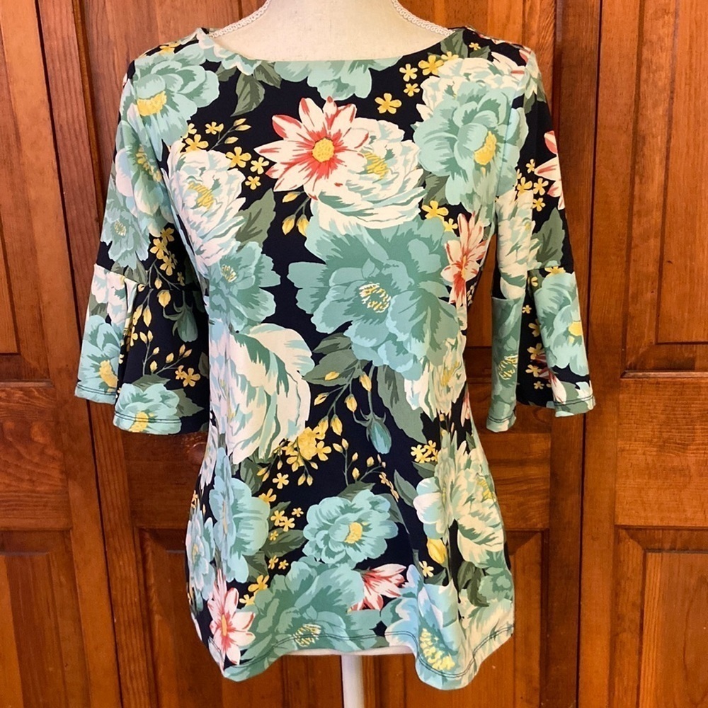 Charter Club Floral Elbow Length Bell Sleeve Boat Neck Dress Top Professional